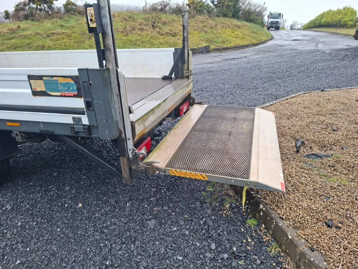 2018 Ford Transit 350 - Image 4