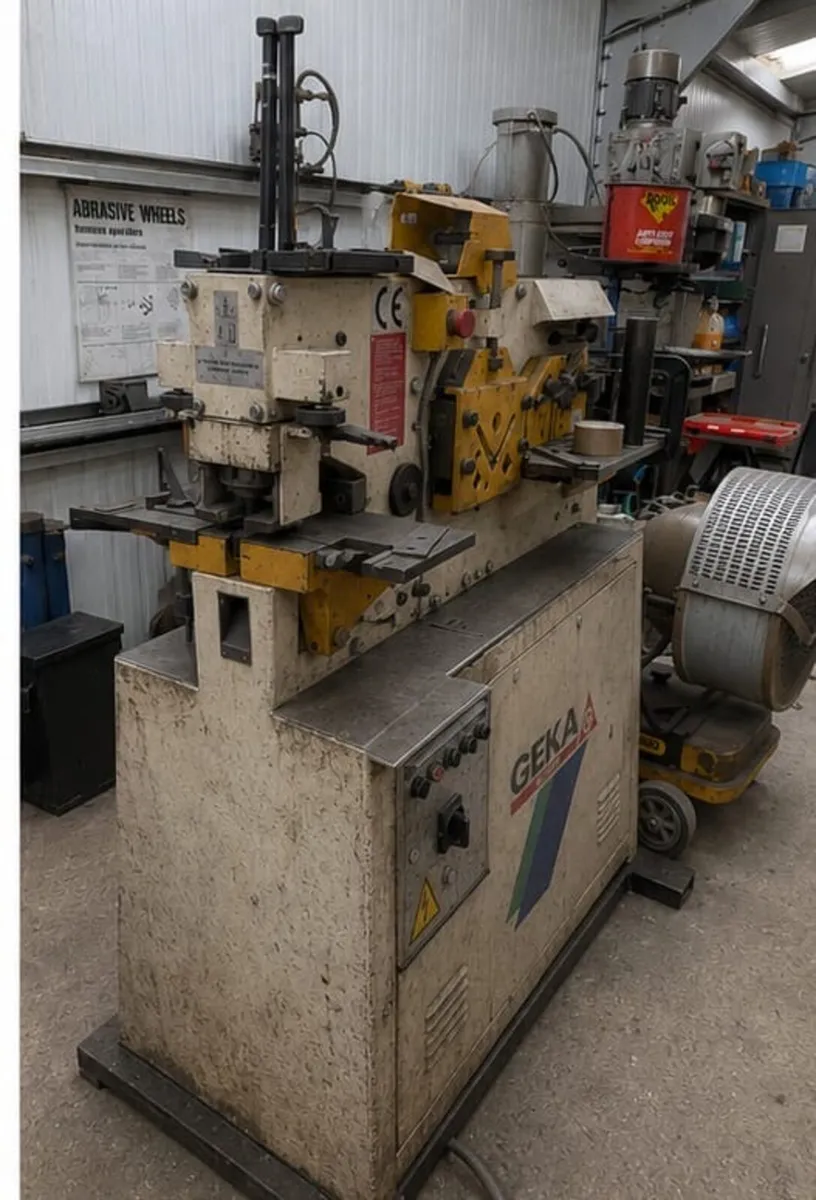 Ironworker GEKA. with tooling Delivery available - Image 2