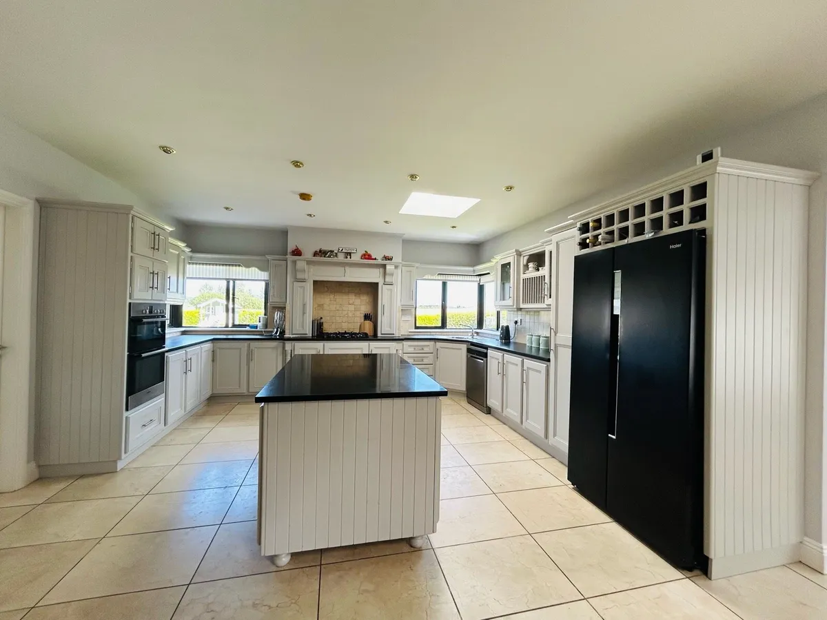 Kitchen & Utility & Appliances For Sale - Image 4