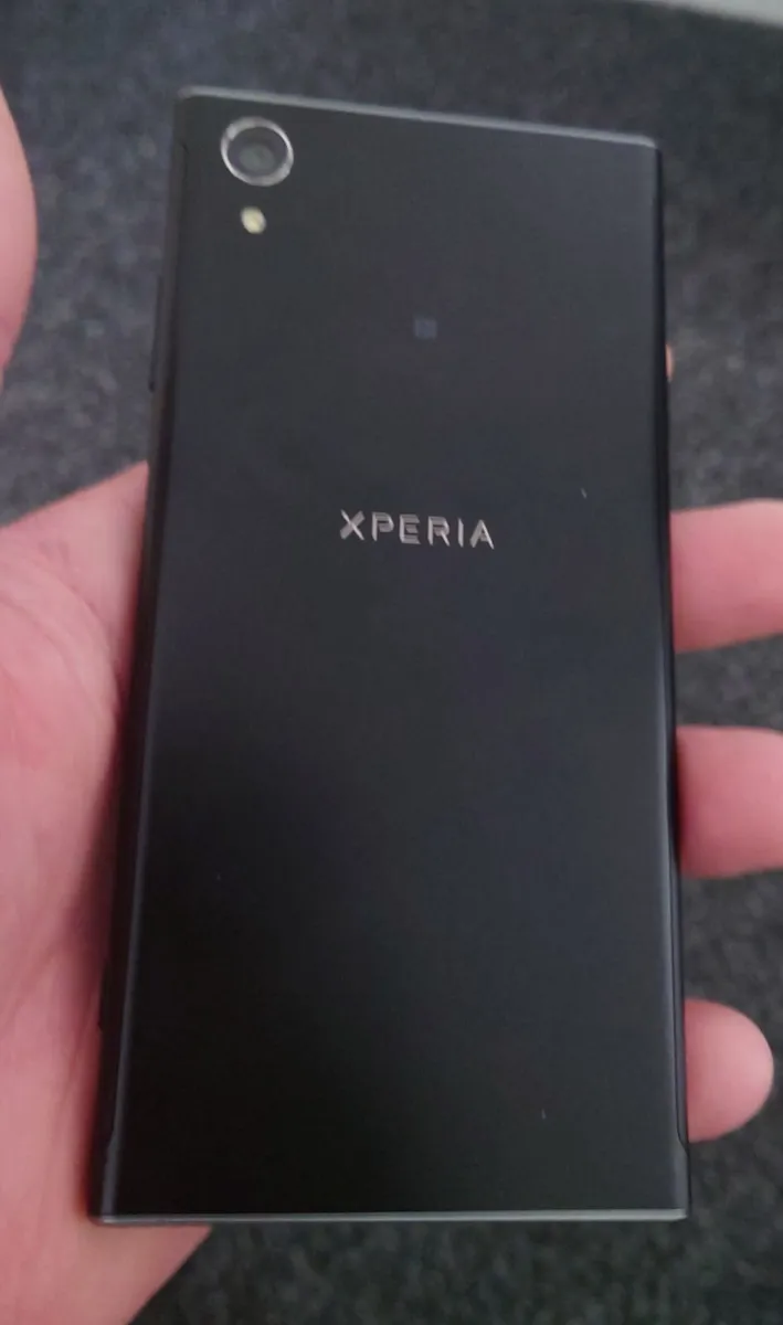 Sony xperia smartphone - Image 2