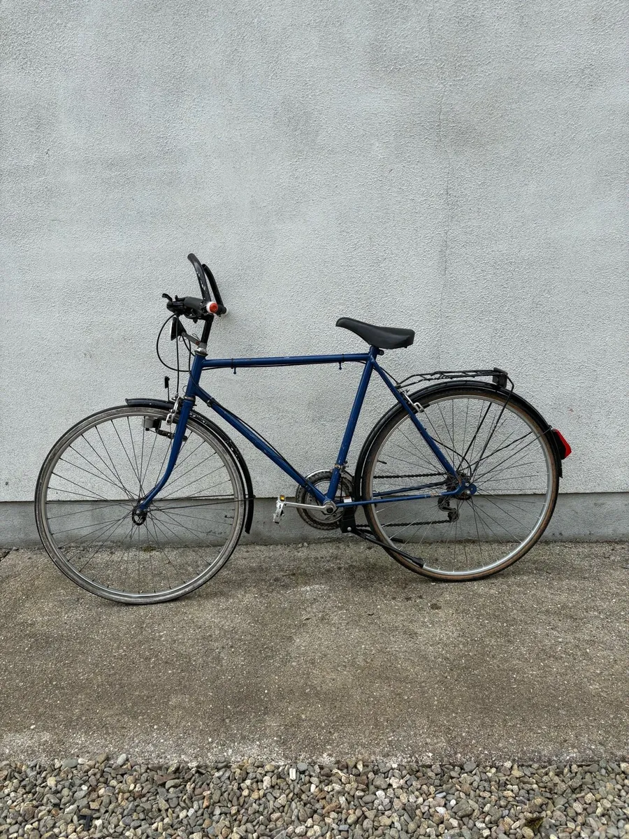 Vintage Touring/City Bike – Navy Blue - Image 1