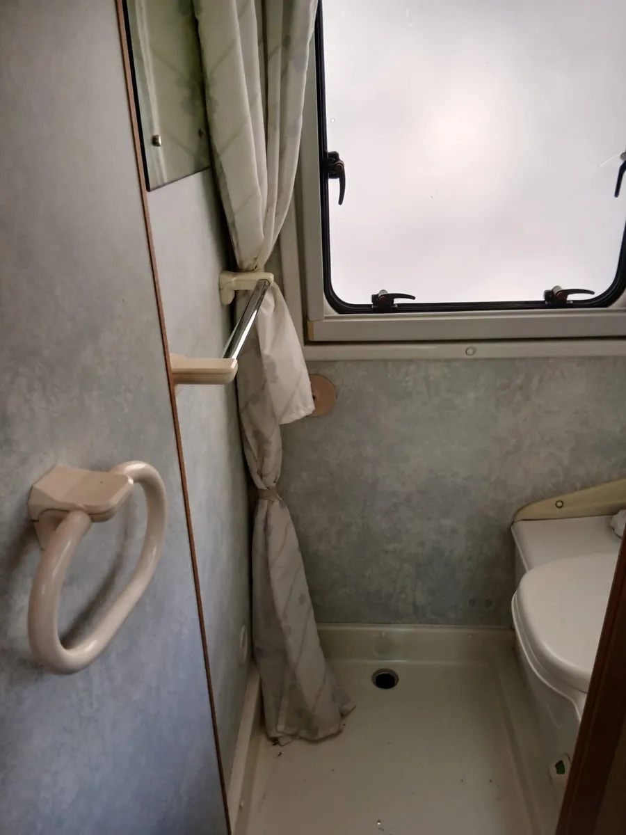 Camper Van - Image 2