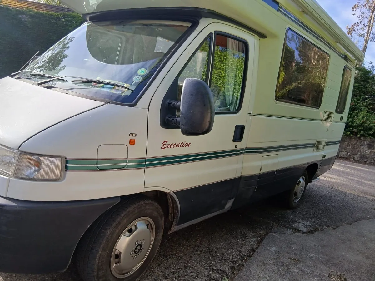 Camper Van - Image 3