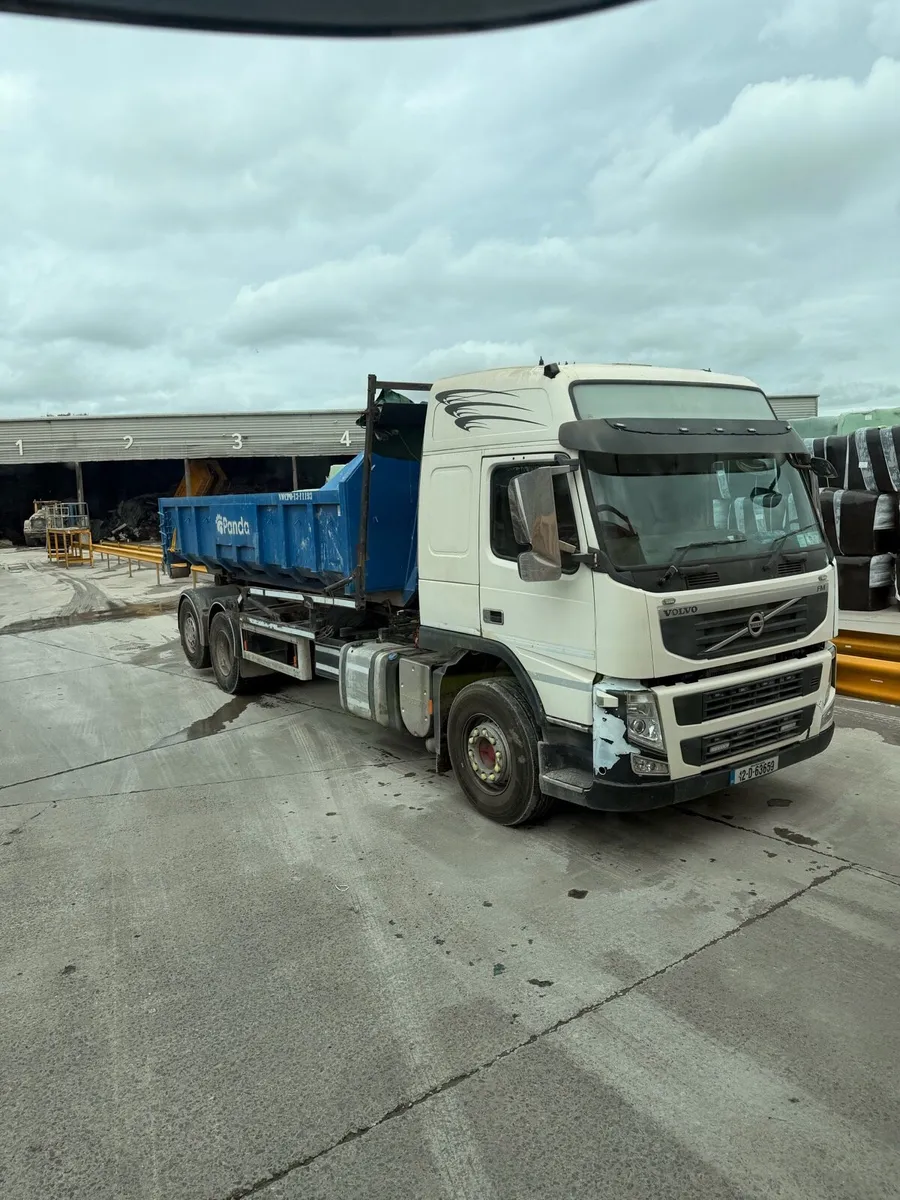 volvo Fm hook loader - Image 2