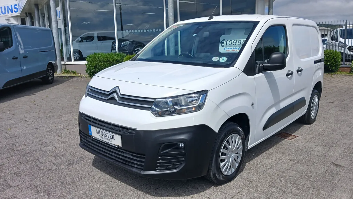 212 CITROEN BERLINGO 3 SEATS A/C CRUISE - Image 2