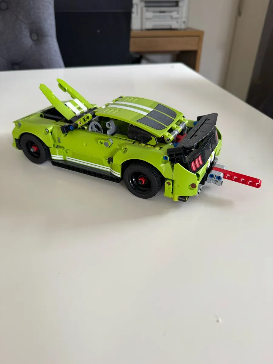 Lego 42138 - Image 2