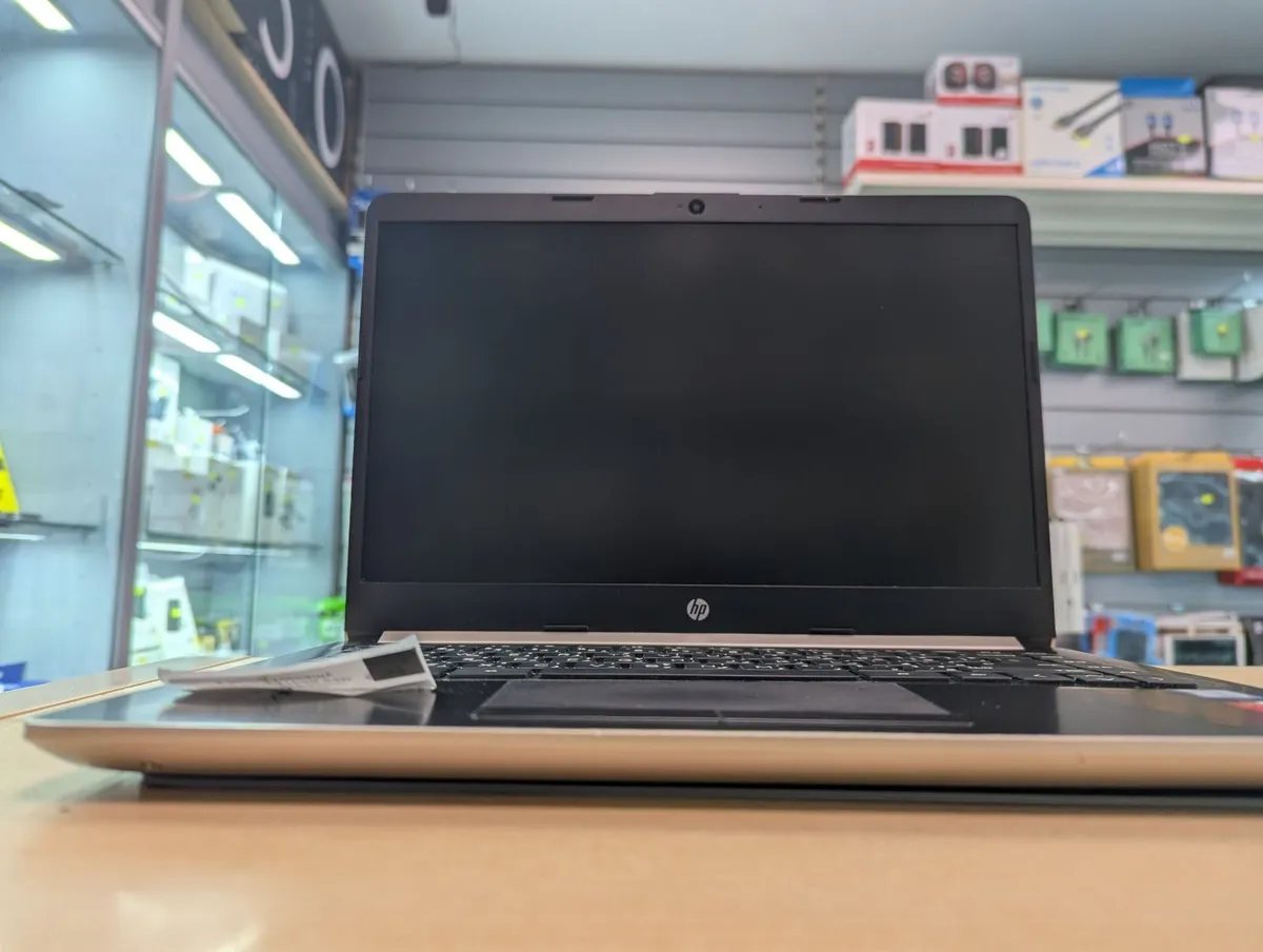 HP Notebook - Image 2