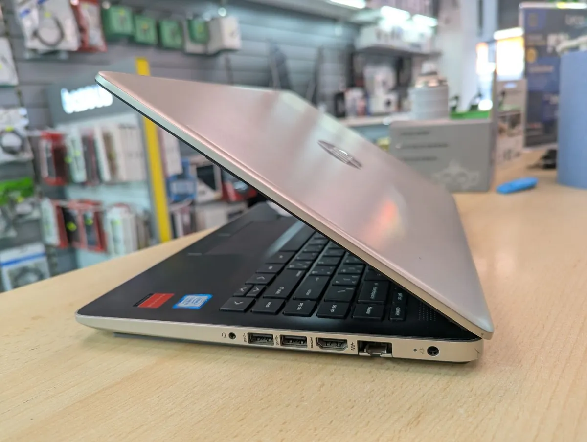 HP Notebook - Image 4
