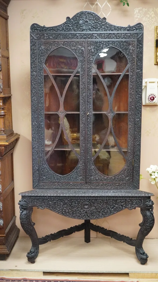 Anglo-Indian Bombay Blackwood Corner Cabinet - Image 3
