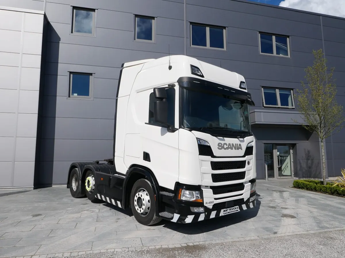 Scania R450 Highline 6x2 - Auto - 2021 - T103238 - Image 1