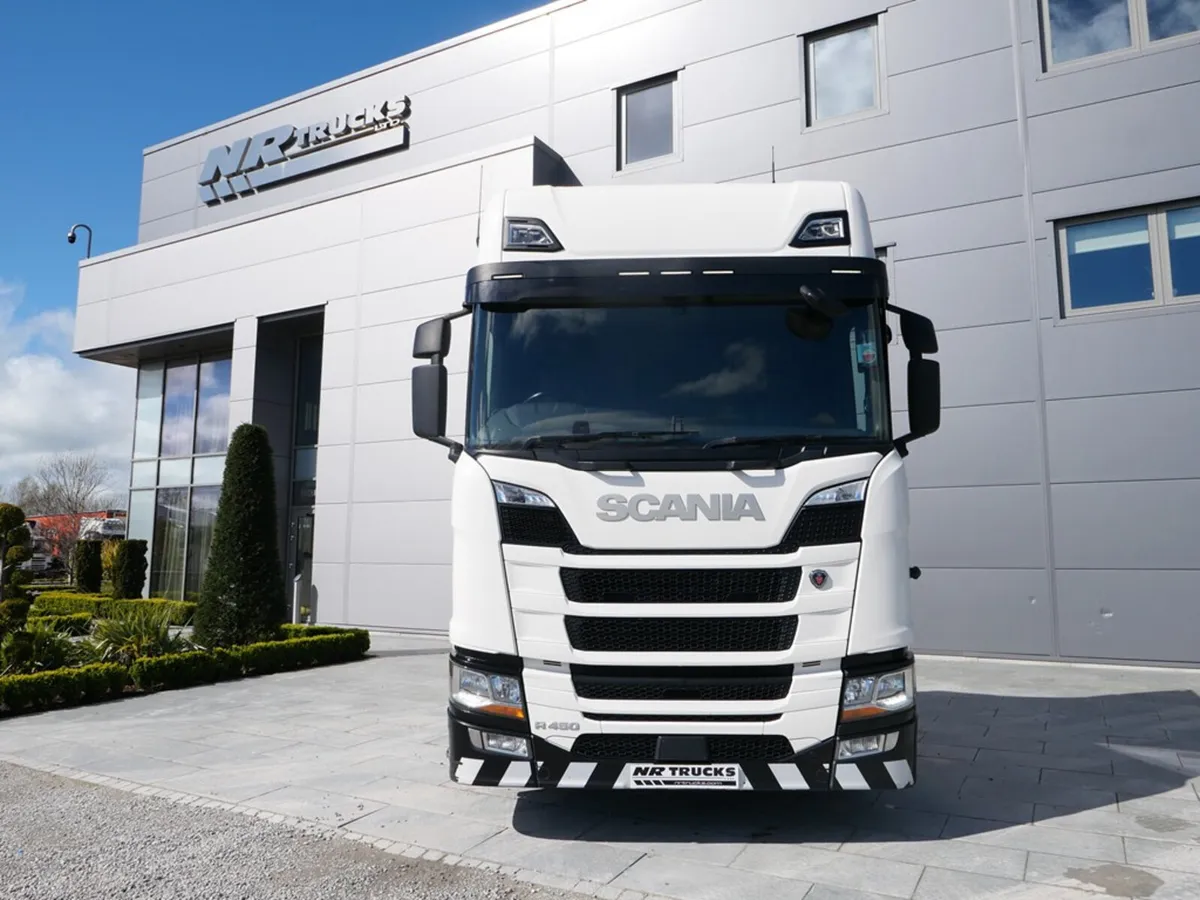 Scania R450 Highline 6x2 - Auto - 2021 - T103238 - Image 2