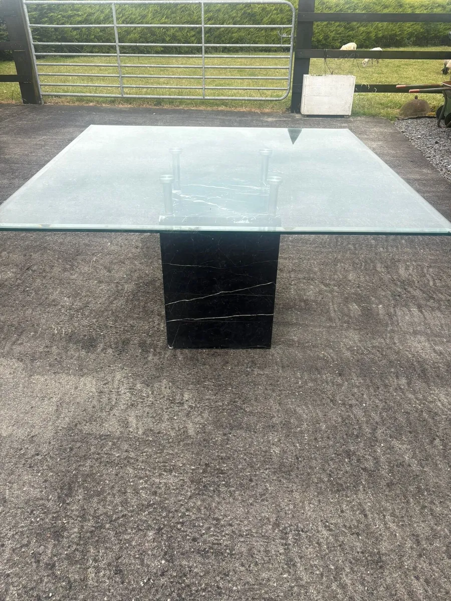 Complete  dining  set - Image 2
