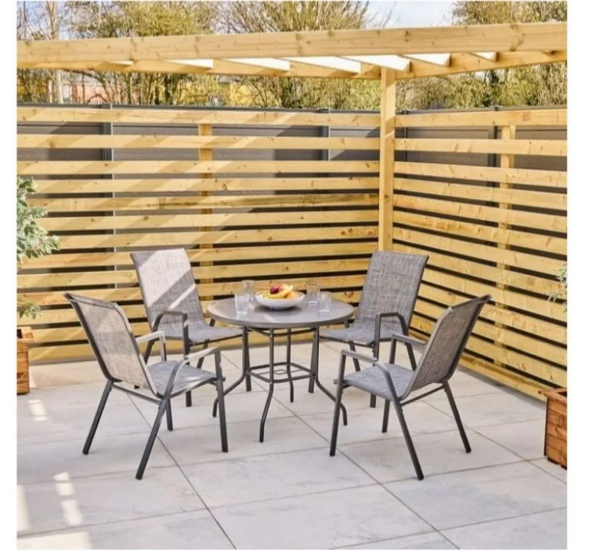 Garden furniture - Image 1