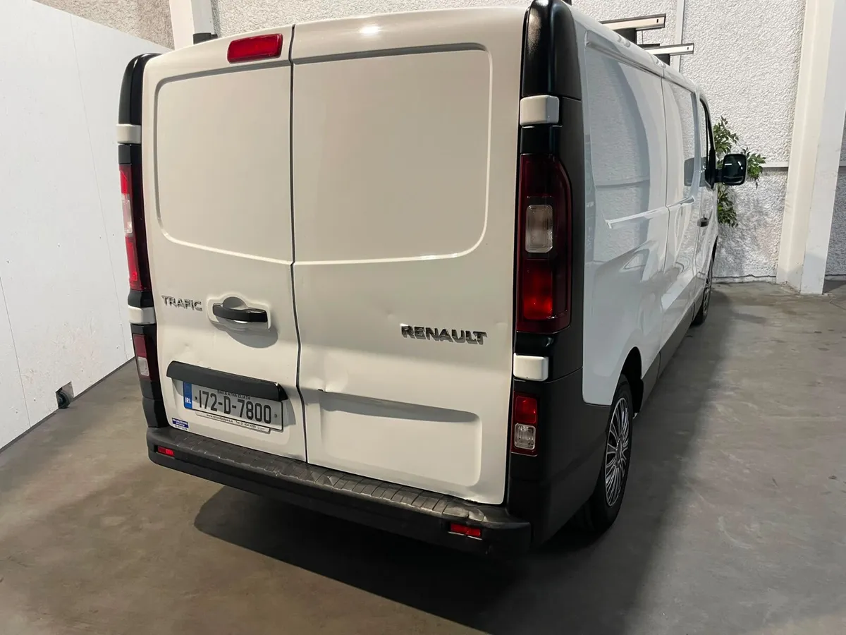 Renault Trafic 2017 Energy Low Kms New CVRT - Image 3