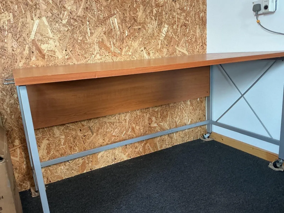 Office Desk - Image 2