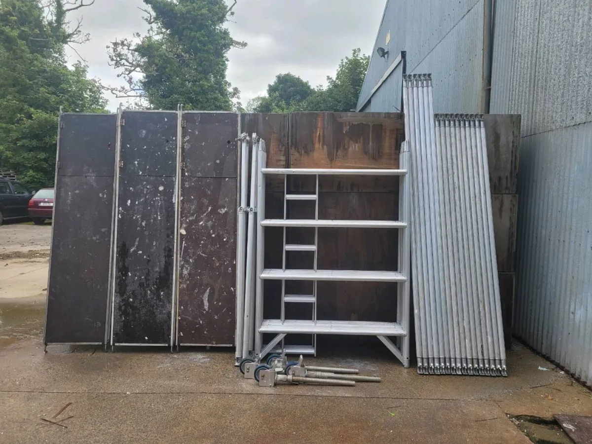Alto aluminium scaffold tower FREE DELIVERY - Image 3