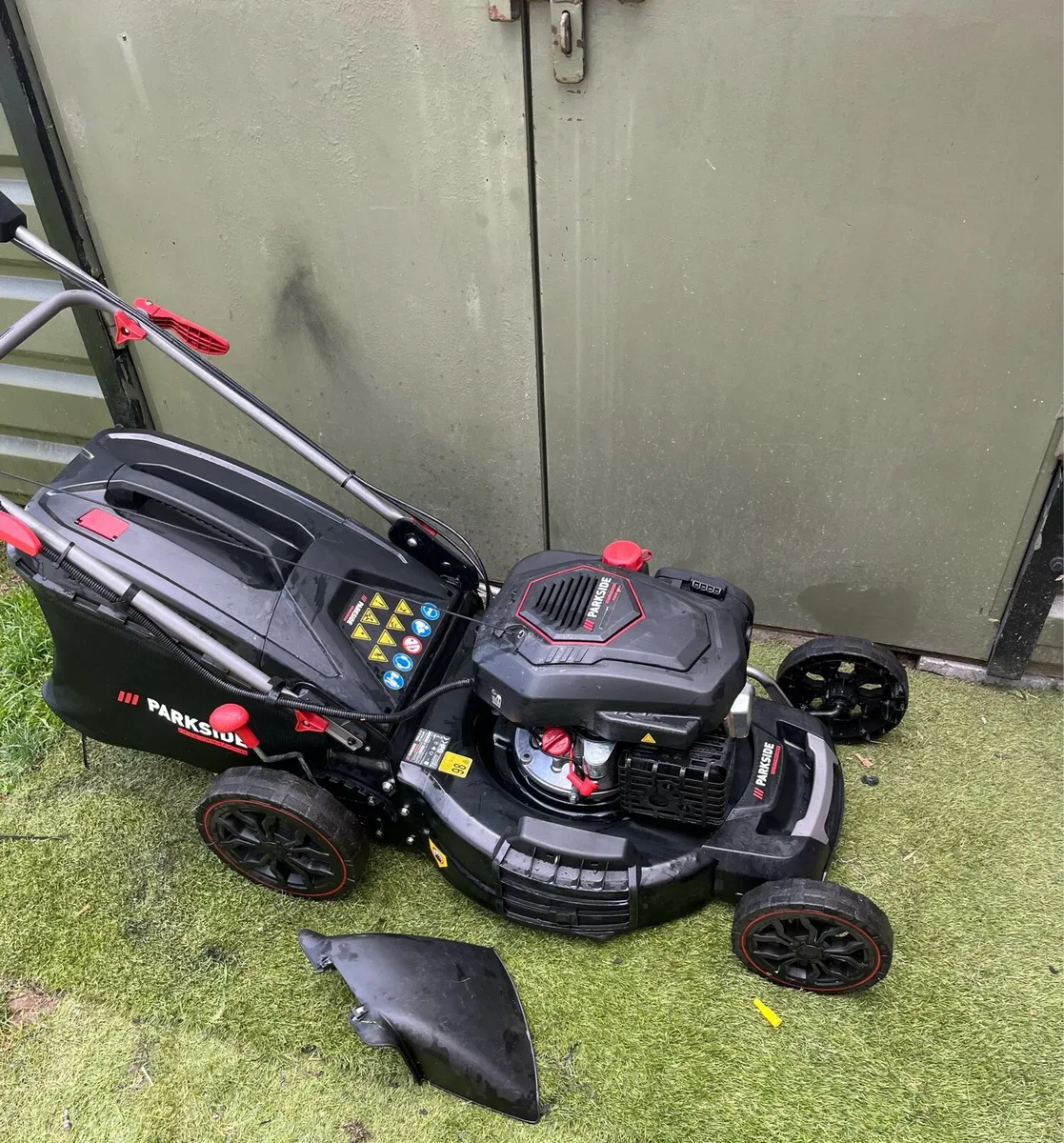 Lawnmower - Image 3