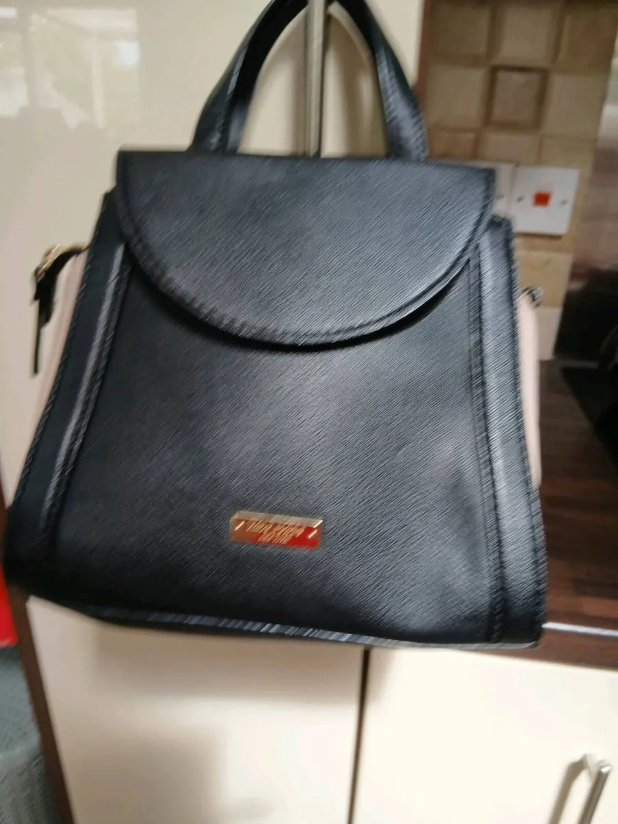 LADIES HAND BAG NEW - Image 2
