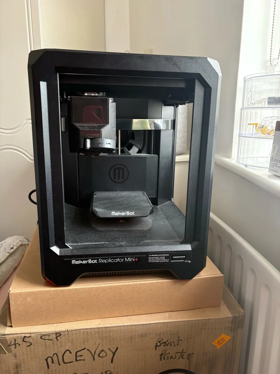Makerbot replicator mini+ - Image 1