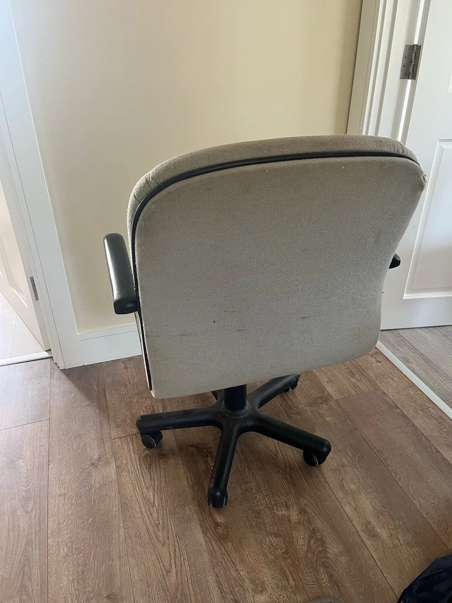 Free Office Chair - Image 2