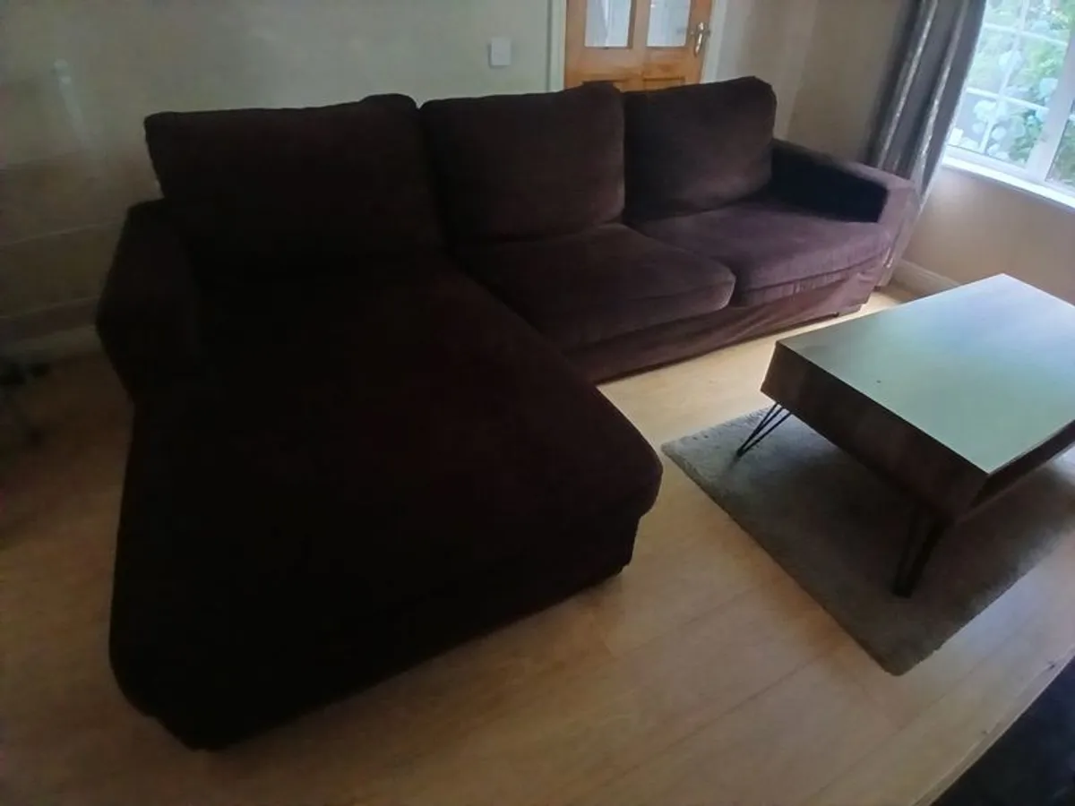 sofa - Image 1