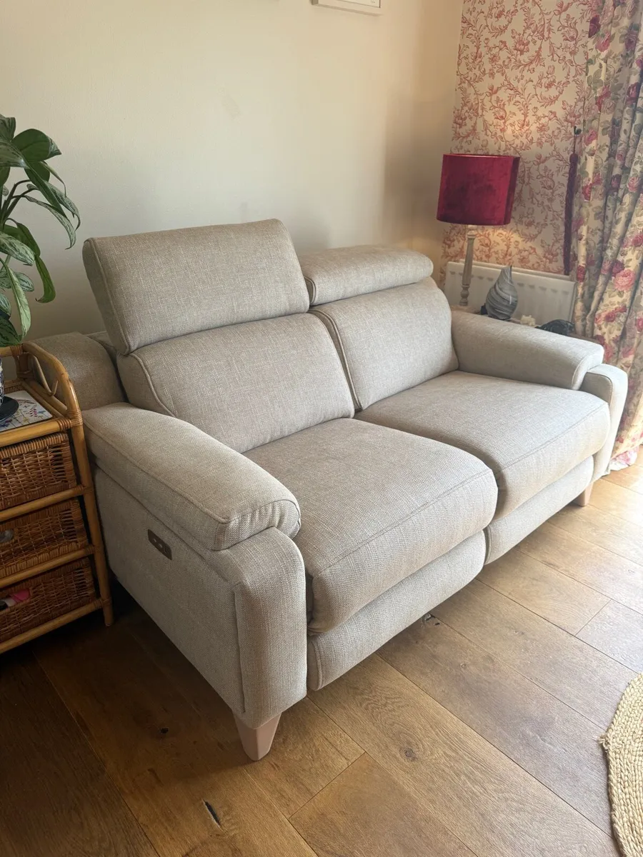 Parker Knoll Evolution 2 Seater Recliner Sofs - Image 2