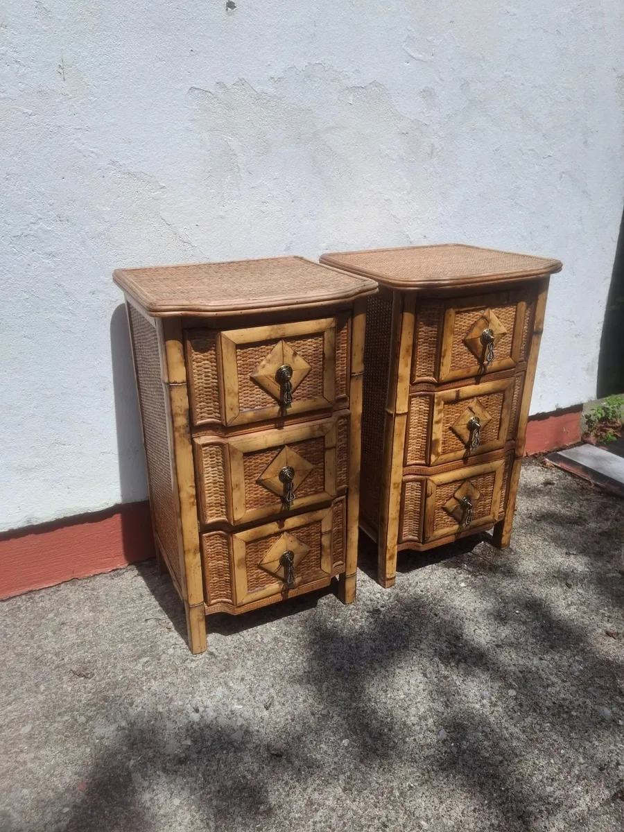 2 Bathroom Bamboo Effect Lockers €90 for both. - Image 4