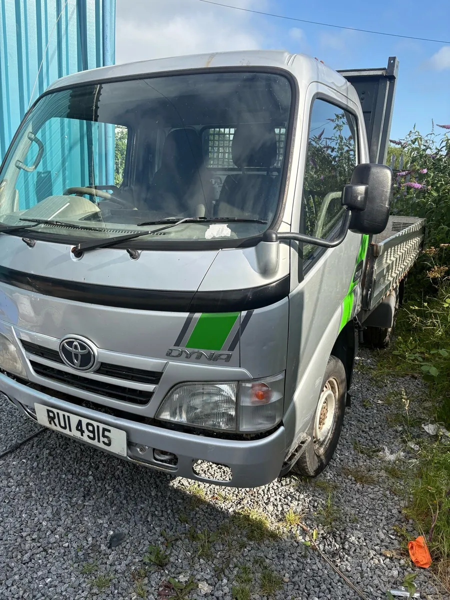 Toyota dyna - Image 3