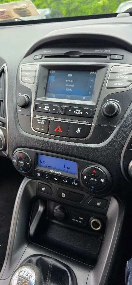 Hyundai ix35 2015 2 Seat Commercial - Image 2