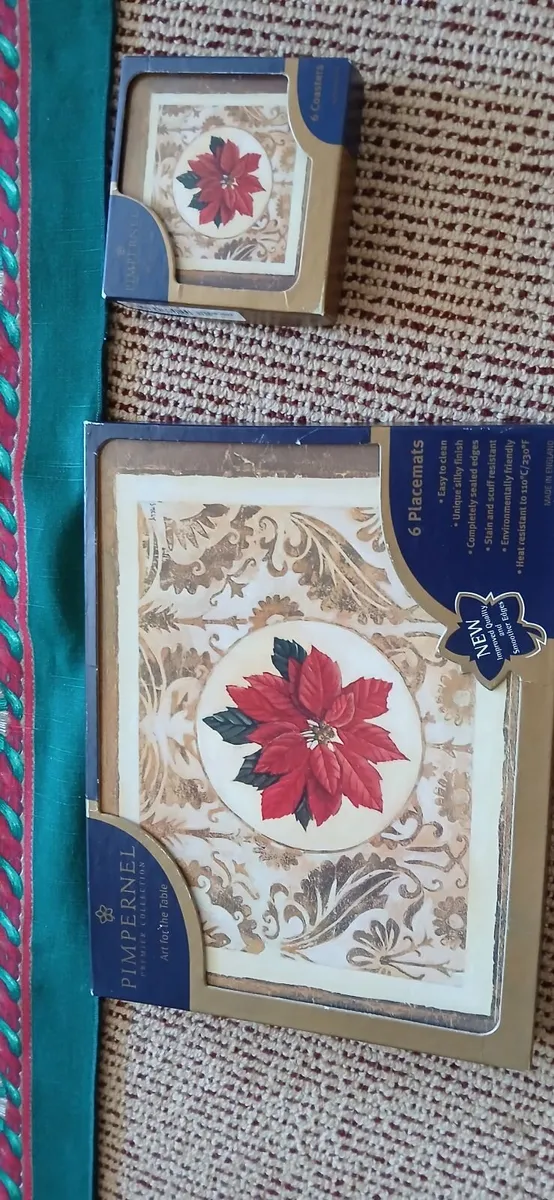 CHRISTMAS  TABLECLOTH & PLACE MATS - Image 2