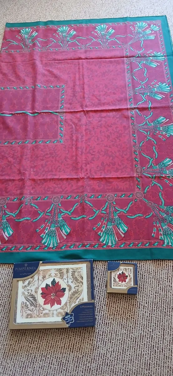 CHRISTMAS  TABLECLOTH & PLACE MATS - Image 3