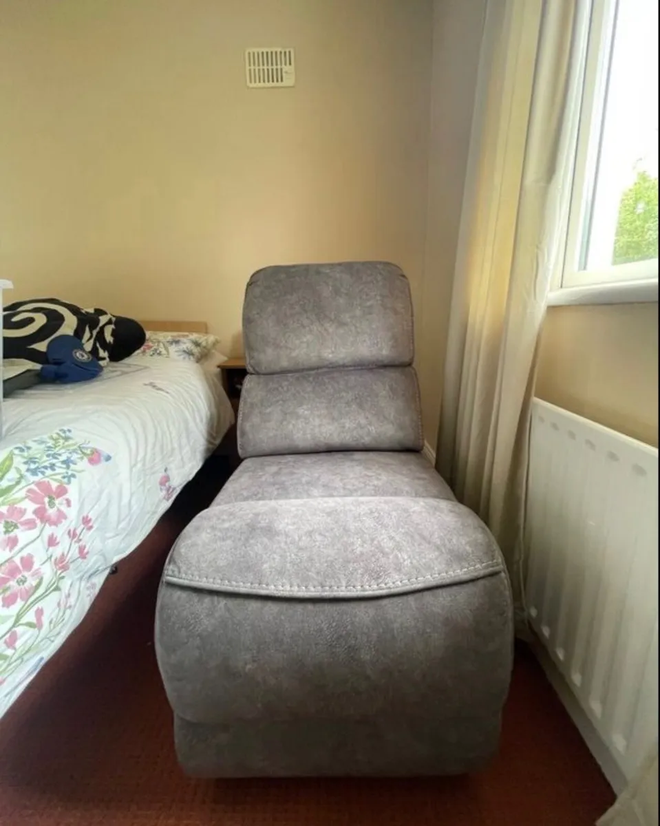 Single sofa seat - Image 2