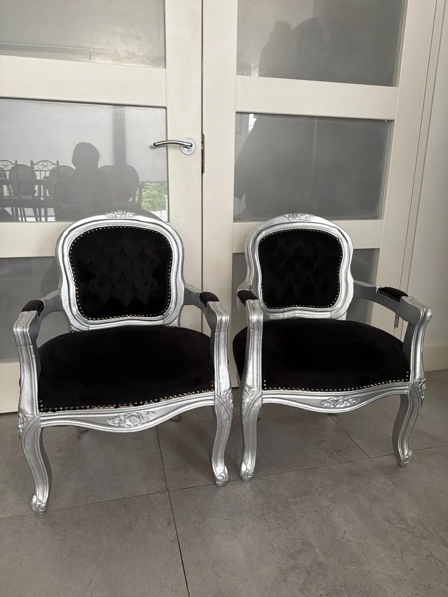 Two antique mini decoration chairs - Image 1