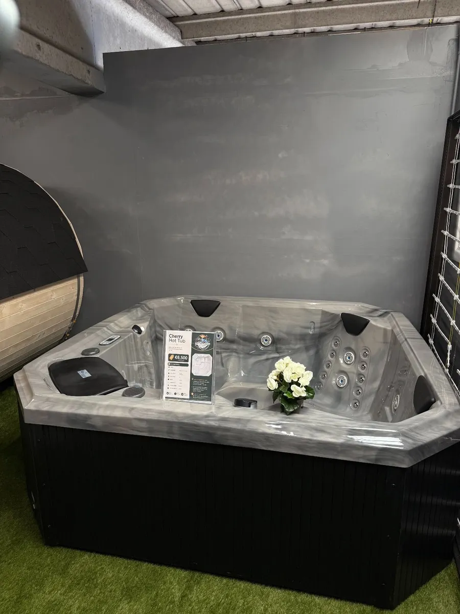 Cherry Hot Tub - Image 1