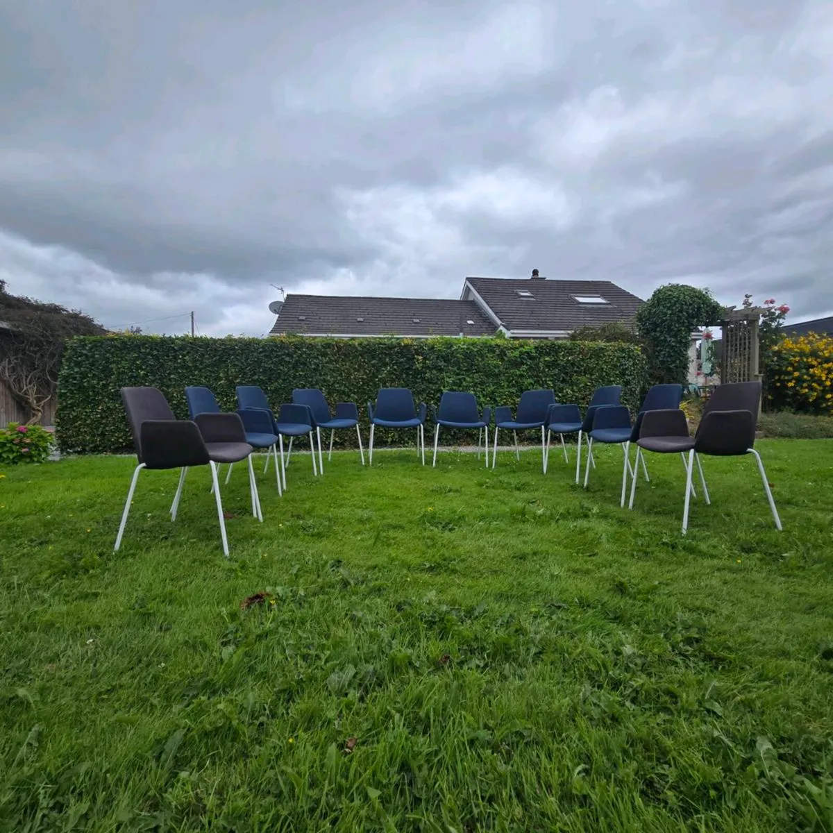 INCLASS Altea chairs x 10 second-hand - Image 1