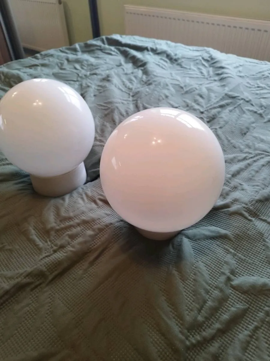 Bathroom globe light 2 pce - Image 2