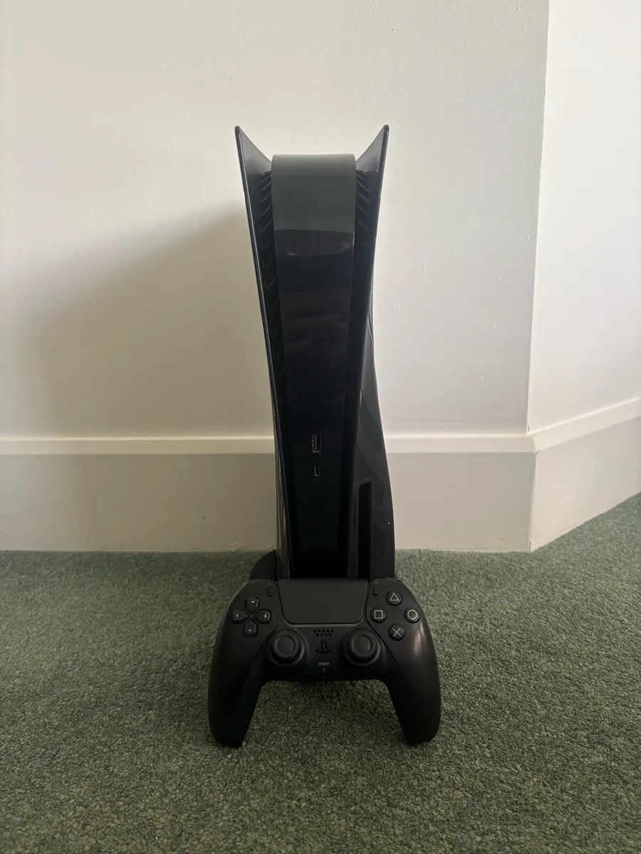 PS5 - Disc Edition - Image 1