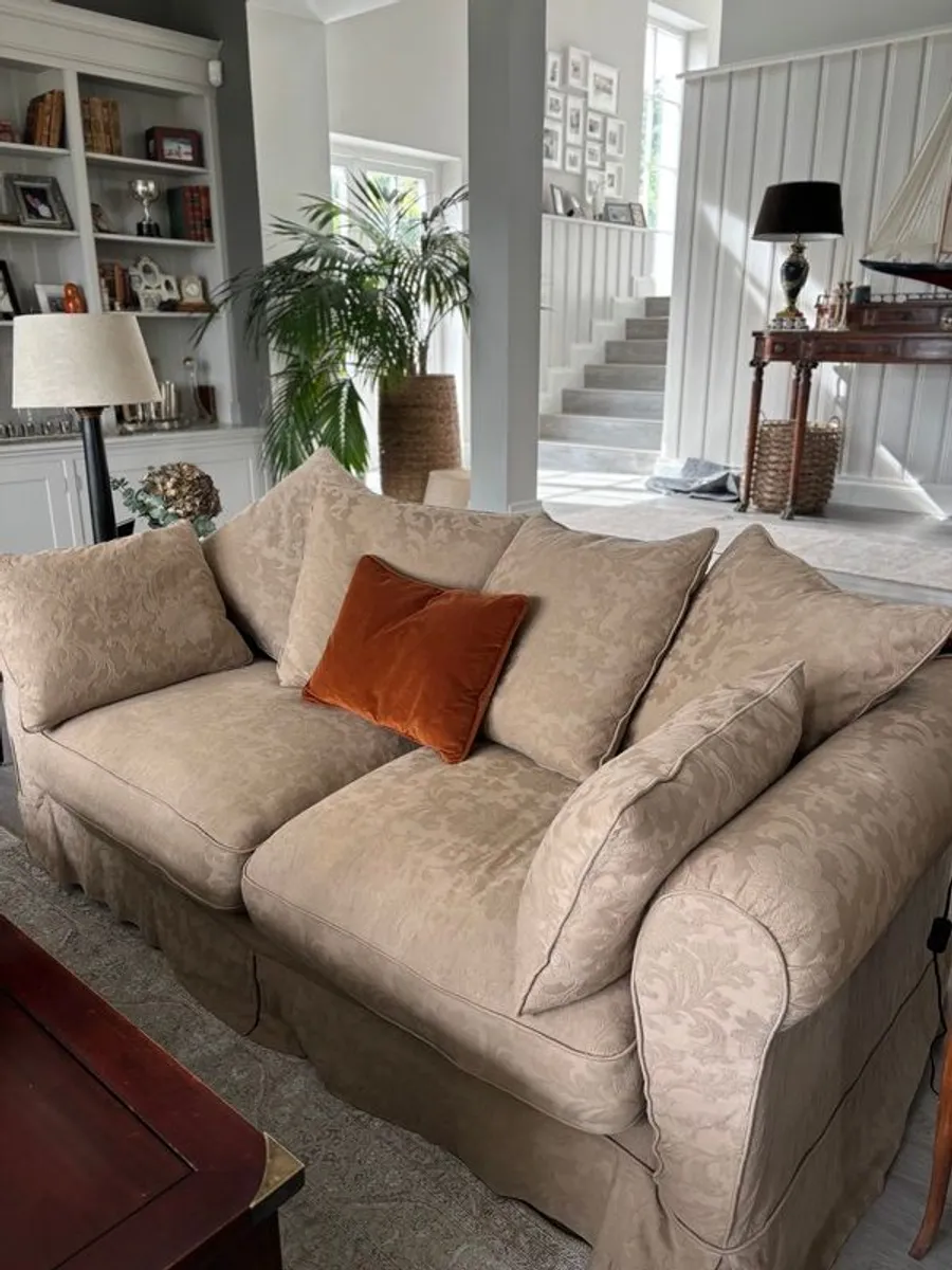 Quality 2x 3 seater Tetrad sofas - Image 1