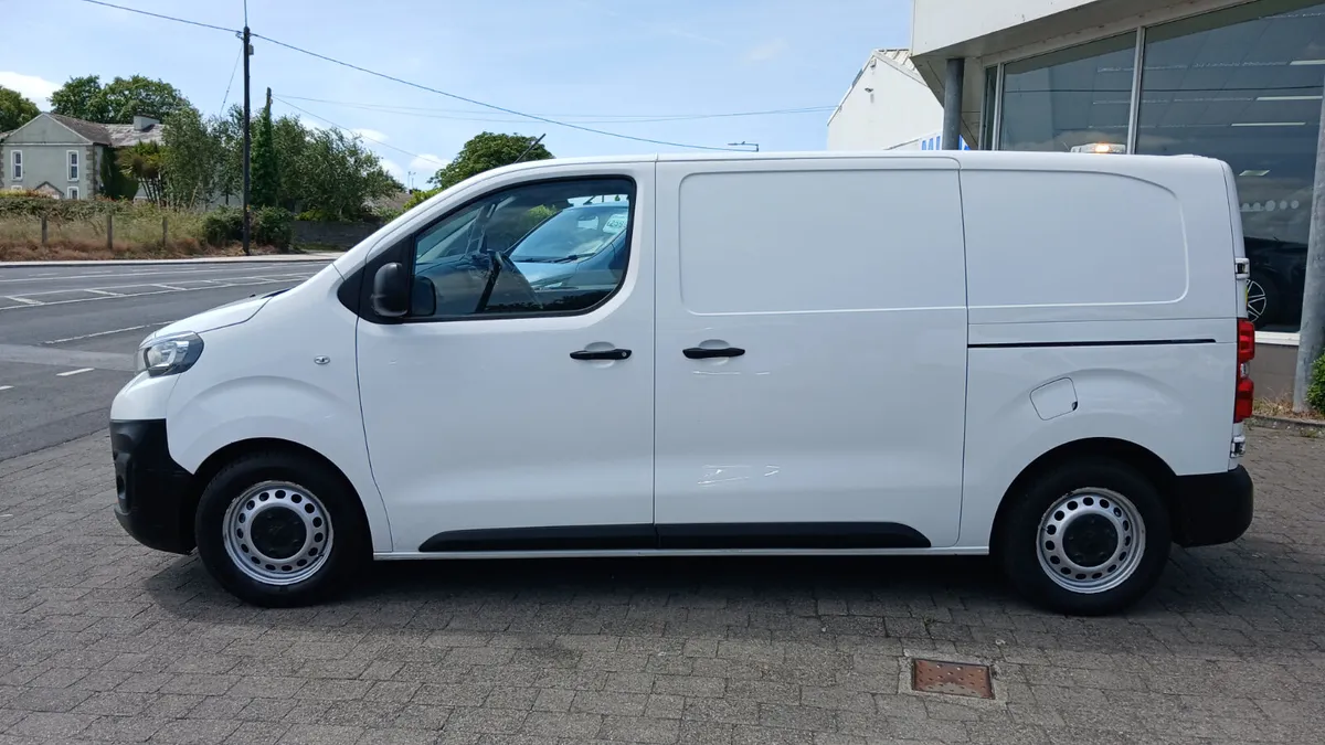 212 PEUGEOT EXPERT WITH EXTRAS - Image 2