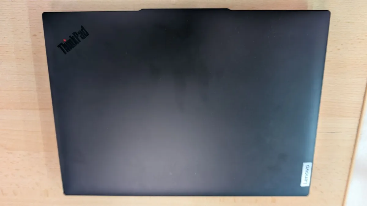 Lenovo Thinkpad E15 15.6" - Image 1