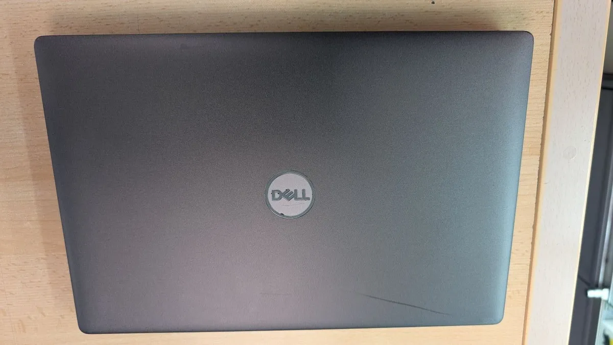 Dell Latitude 5410 13.3" - Image 1