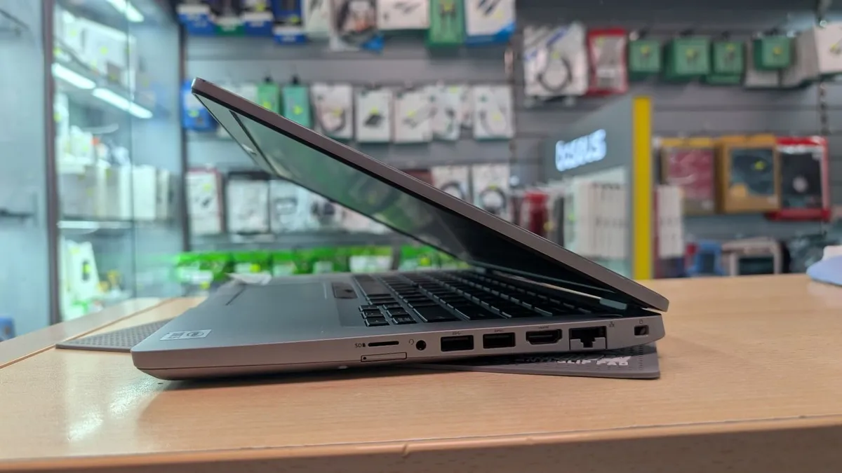 Dell Latitude 5410 13.3" - Image 3