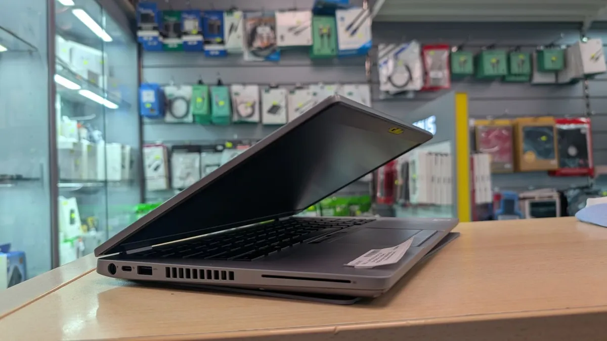 Dell Latitude 5410 13.3" - Image 4