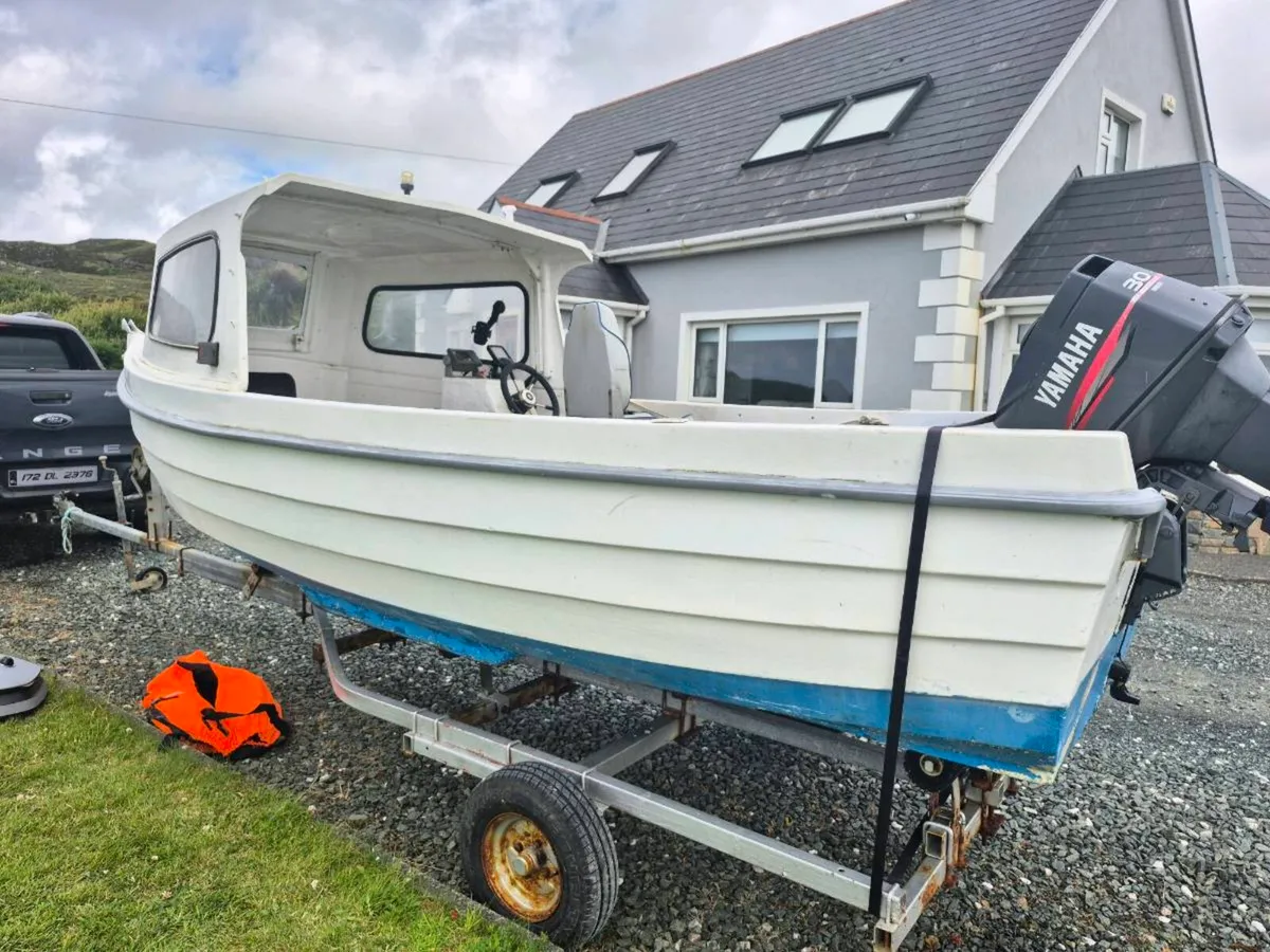 16ft Redbay fishing boat - Image 4