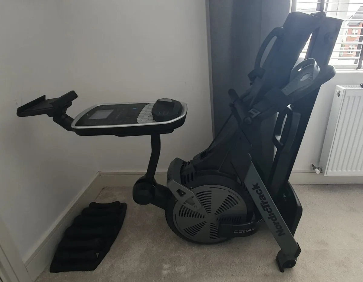 NordicTrack RW850 Foldable Rowing Machine / Rower - Image 1