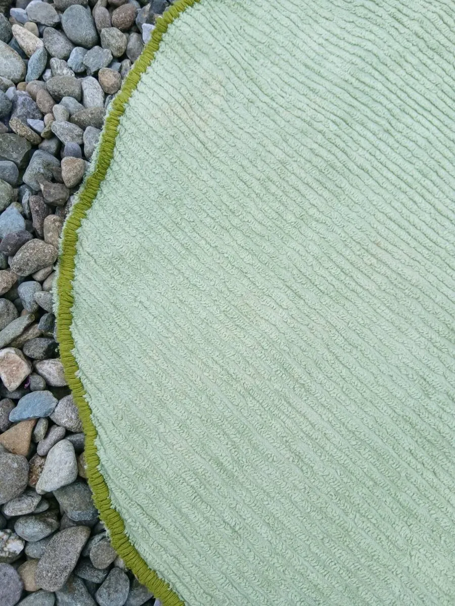 Vintage XL Bed Spread - Image 2