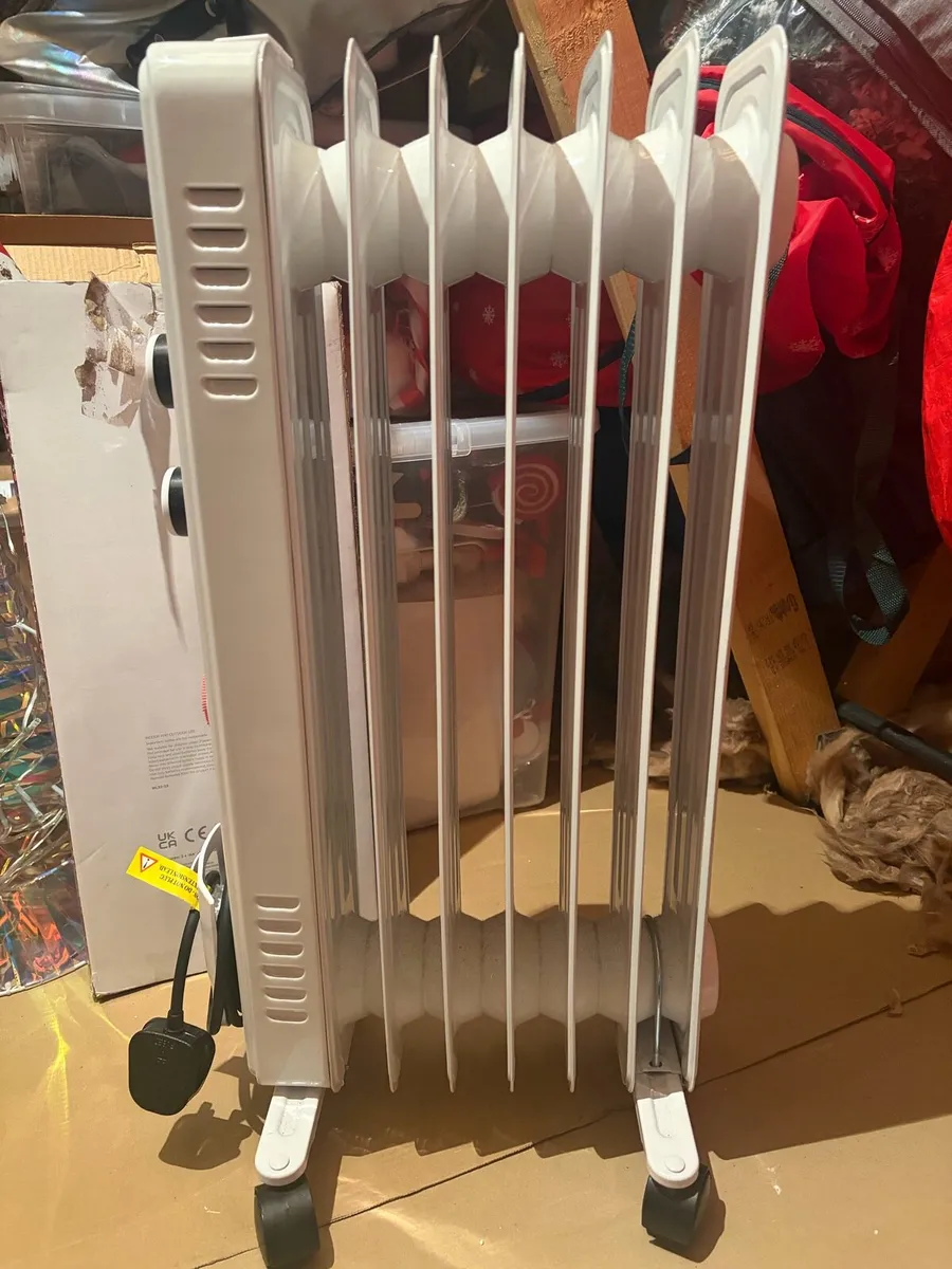 Kingfisher 1500W 7 fin oil filled radiator - Image 4