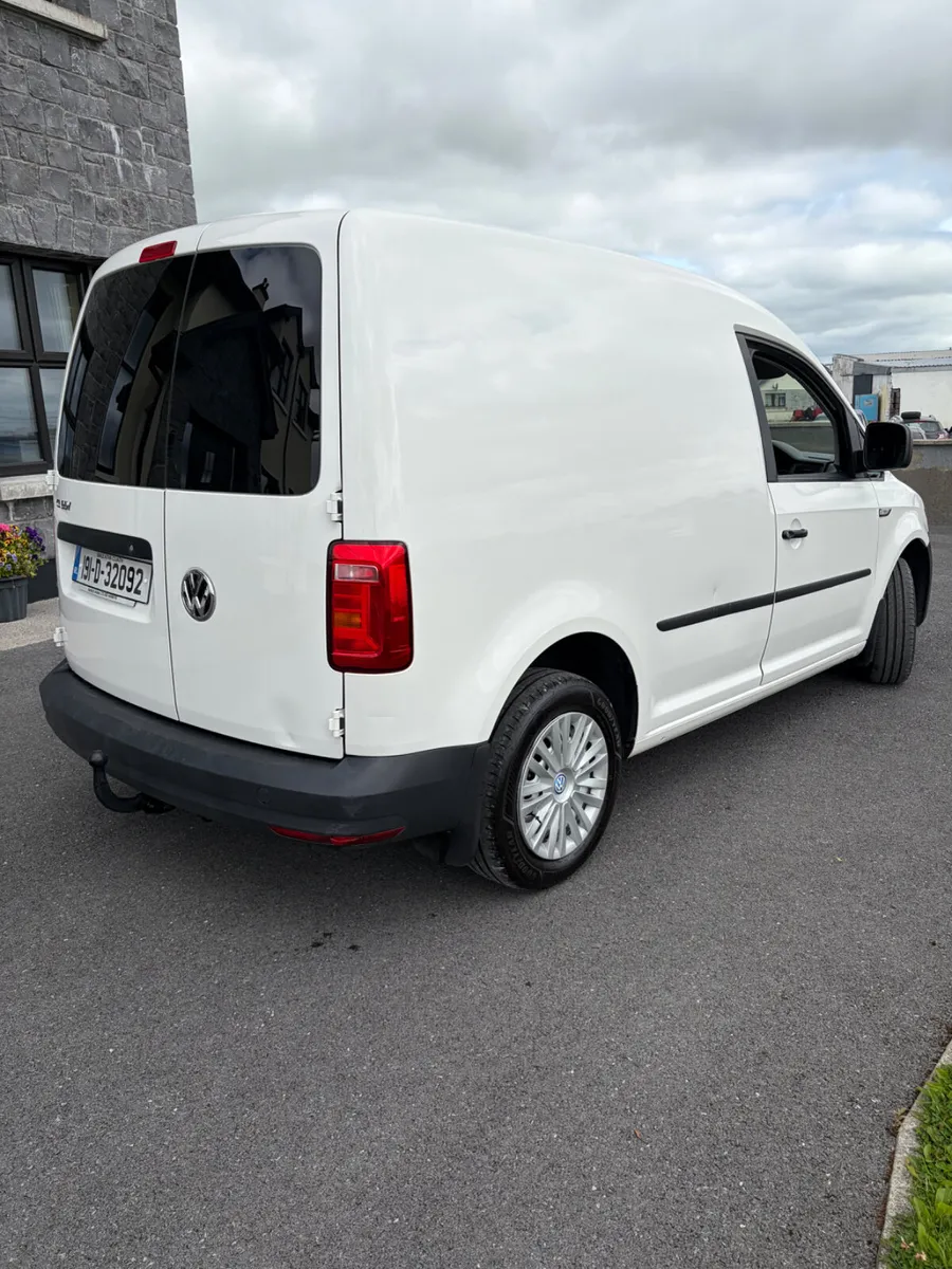Volkswagen Caddy 2019 - Image 4