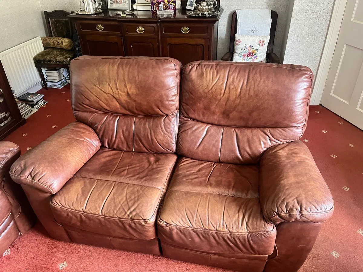 Couch 3 & 2 - Image 4