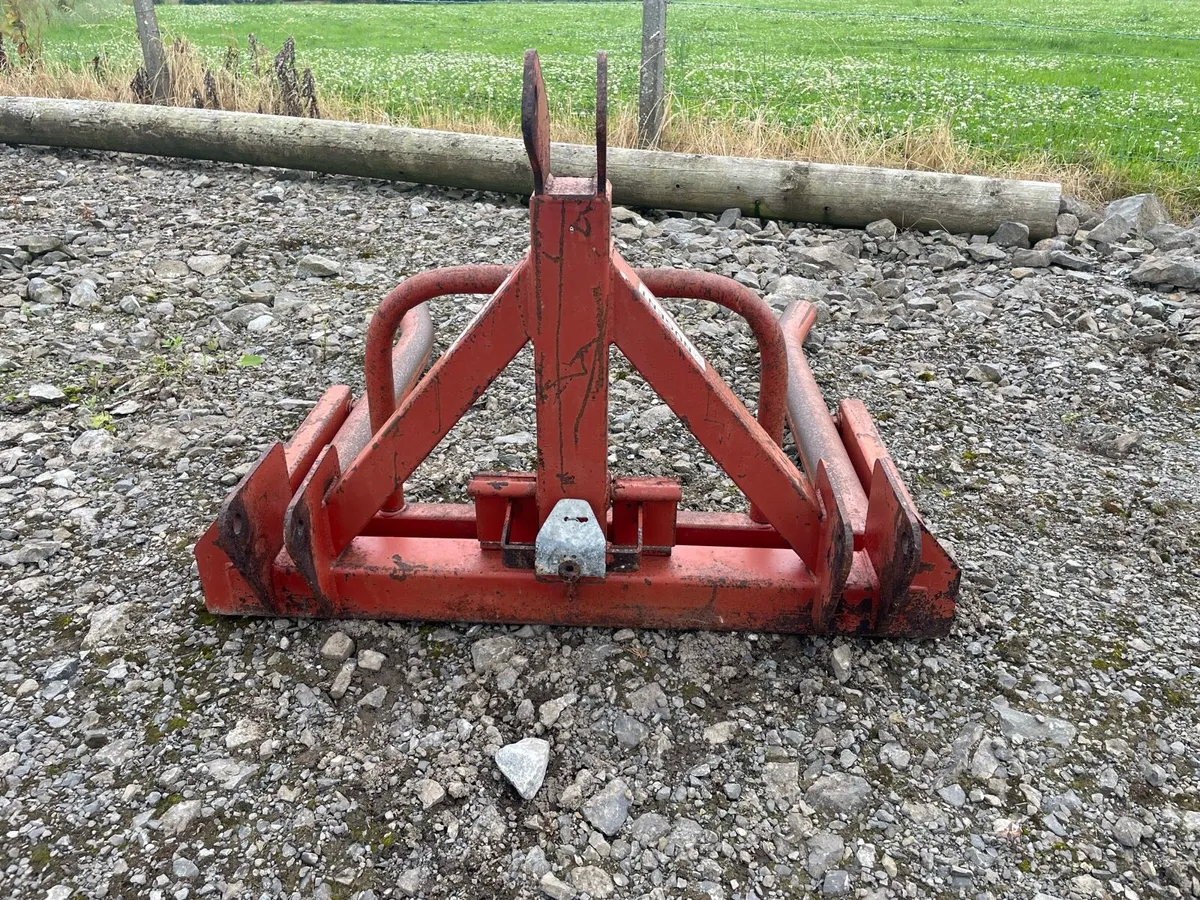 Nugent Bale handler - Image 2